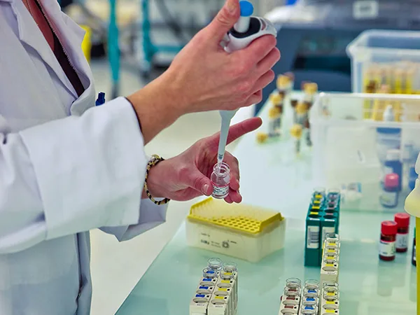 labotarga-service-03